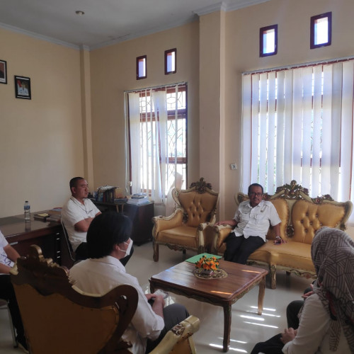 Gambar Menerimah Tamu dari BPS Bolang Mongondow Utara